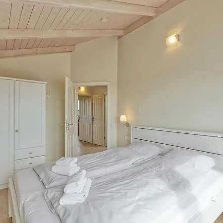 Niss'holm 3 - Mit Garten, Kamin Und Sauna *